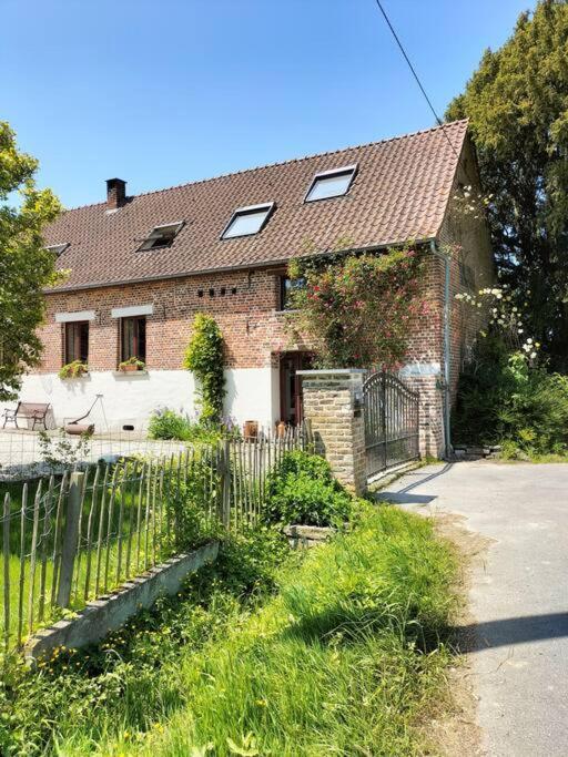 Gite Rural La Ferme Du Semeur-Zaaiershof Lessines Exteriér fotografie